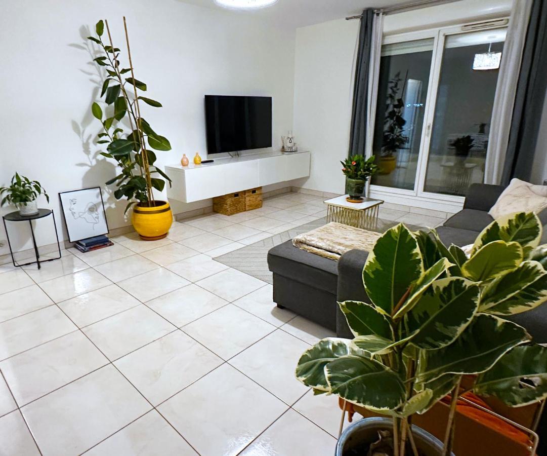 L'Ecrin Du Stade By Uta House Saint-Denis  Extérieur photo