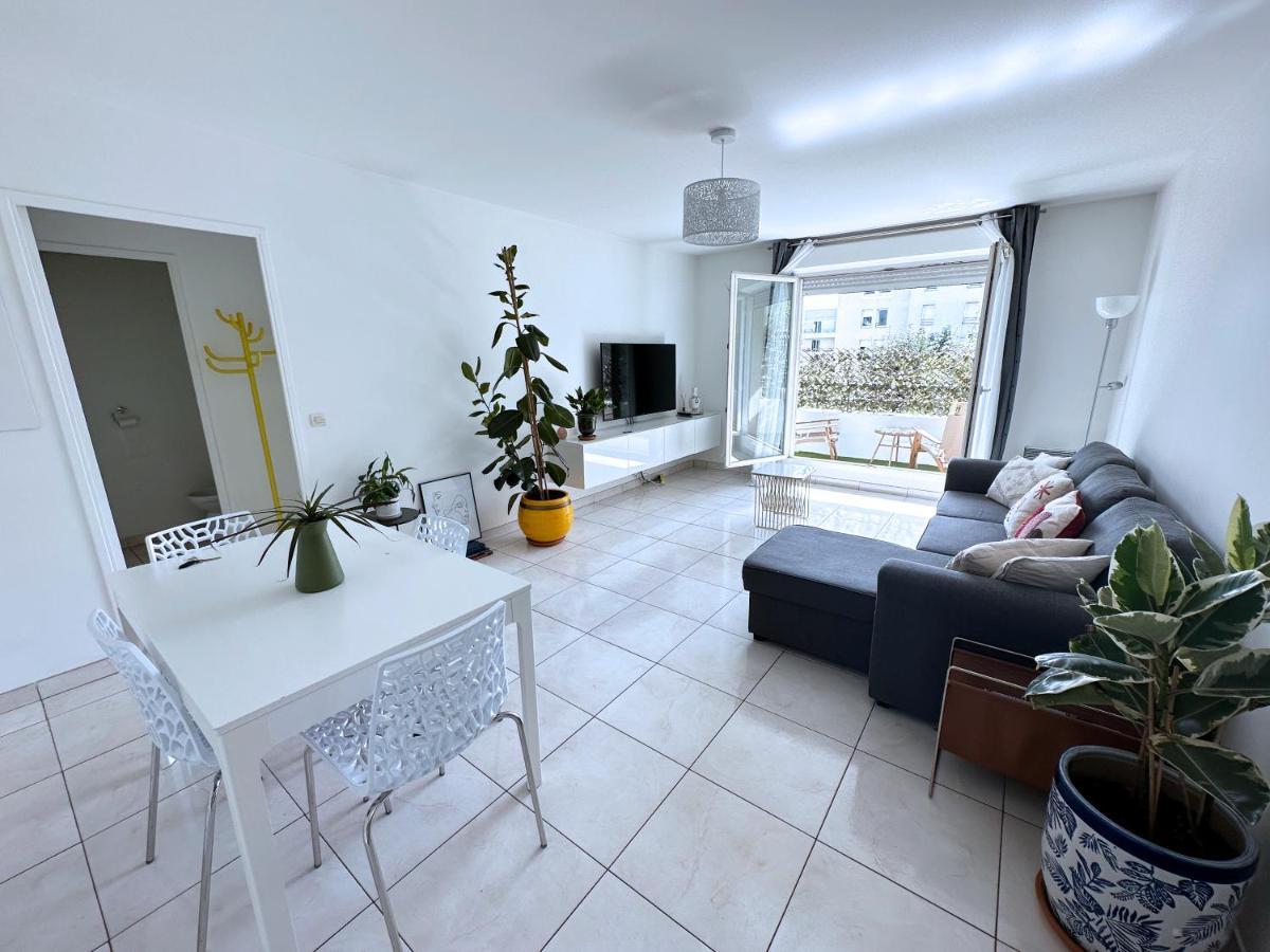 L'Ecrin Du Stade By Uta House Saint-Denis  Extérieur photo